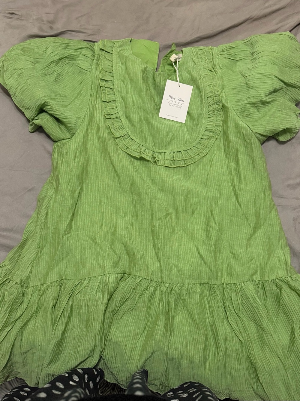 Green Ruffle Neck Puff Sleeve Dress